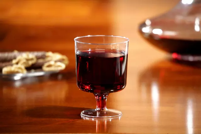 Een Wijnglas Papstar 200ml Ø 72 mm kunststof transparant 10 stuks koop je bij Totaal Kantoor Goeree