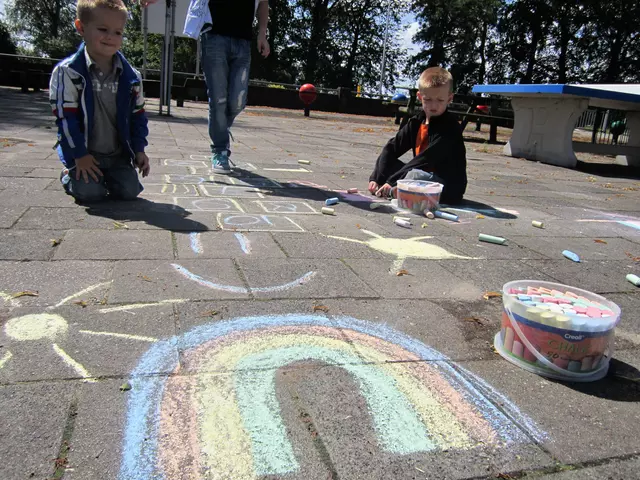 Een Stoepkrijtverf Creall Chalk Paint 6 kleuren à 250ml koop je bij Goedkope Kantoorbenodigdheden