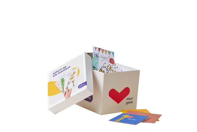 Een Wenskaart Hallmark business box 80 kaarten assorti koop je bij Totaal Kantoor Goeree