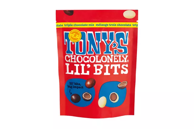 Een Chocolade Tony's Chocolonely Lil'Bits triple chocolade mix 120 gram koop je bij MV Kantoortechniek B.V.