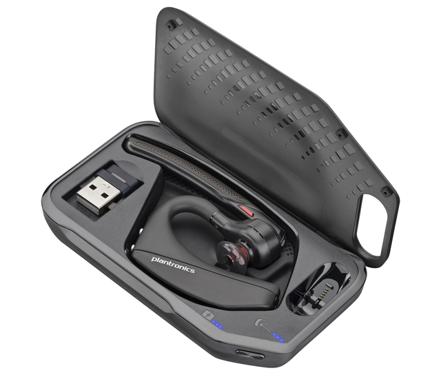 Een Headset HP POLY Voyager 5200 USB-A Bluetooth met BT700 dongle koop je bij Van Hoye Kantoor BV