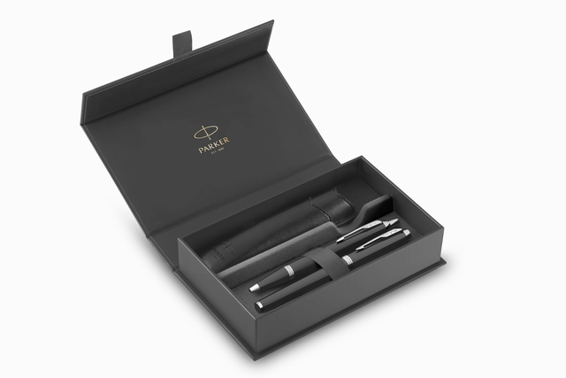 Een Stylo bille et stylo plume Parker IM avec étui Black CT Medium koop je bij QuickOffice BV