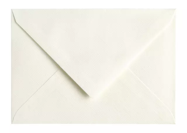 Een Envelop Papicolor C6 114x162mm anjerwit koop je bij Totaal Kantoor Goeree
