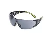 Een Veiligheidsbril 3M SecureFit grijs getint UV stralingsweerstand koop je bij KantoorProfi België BV