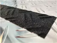 Een Antisliptape DURALINE GRIP+ FORMFIT 50mmx15m zwart koop je bij MV Kantoortechniek B.V.