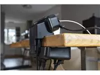 Een Stekkerdoos Brennenstuhl Estilo bureau duplex 10-voudig 1 USB C, 1 USB A, 2m zilver/zwart koop je bij Kantoorvakhandel van der Heijde