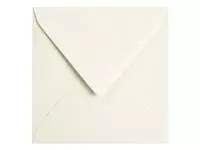 Een Envelop Papicolor 140x140mm anjerwit koop je bij Totaal Kantoor Goeree