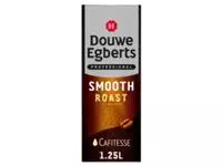 Een Koffie Douwe Egberts Cafitesse smooth roast 125cl koop je bij Van Leeuwen Boeken- en kantoorartikelen