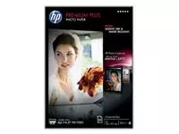Een Inkjetpapier HP CR673A A4 semi glossy 300gr 20vel koop je bij Kantoorvakhandel van der Heijde