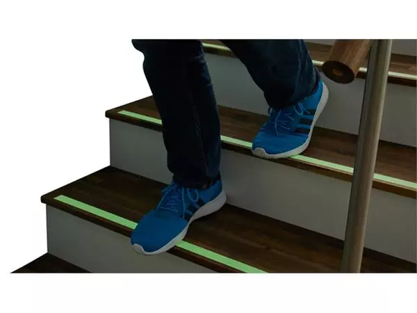 Een ANTI-SLIP TAPE TESA 5MX25MM FLUORISEREND koop je bij Kantoorvakhandel van der Heijde