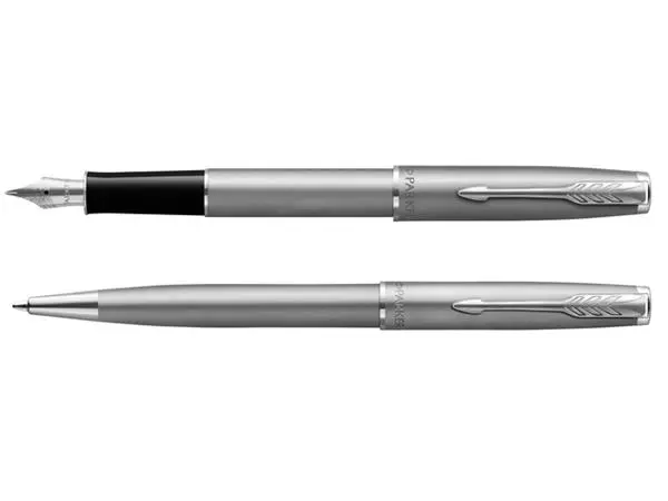 Een Vulpen Parker Sonnet Essential sandblasted stainless steel lacquer CT medium koop je bij NiceSupplies.nl