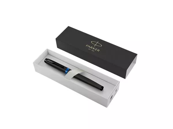 Een Vulpen Parker IM black blue vibrant ring fijn koop je bij Buro De Peuter