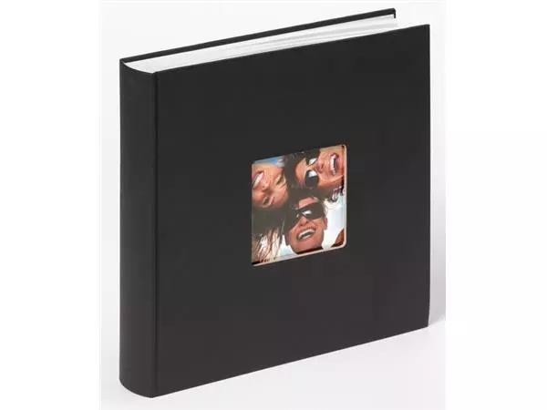 Een Fotoalbum walther design Fun 30x30cm 100vel zwart koop je bij KantoorProfi België BV