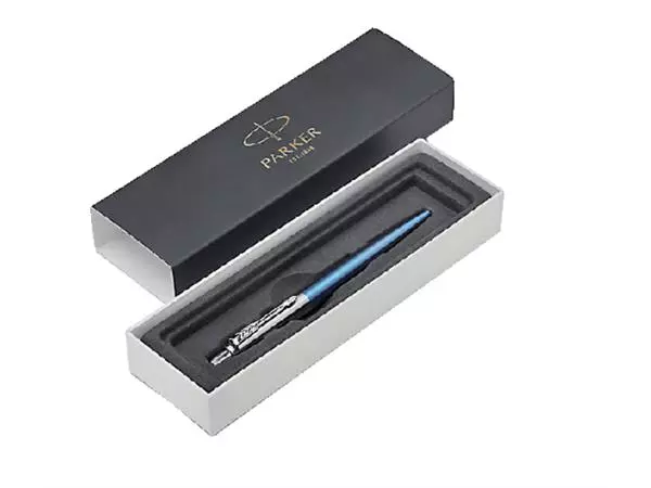 Een Balpen Parker Jotter Waterloo blue CT medium koop je bij NiceSupplies.nl