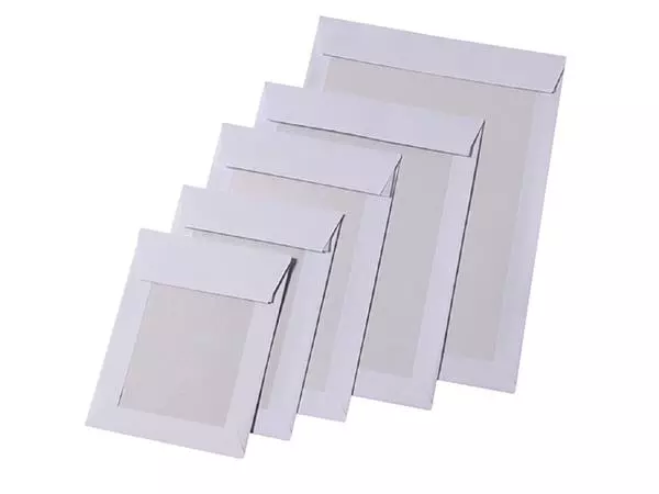 Een Envelop Quantore bordrug EA3 312x441mm zelfklevend wit 100 stuks koop je bij NiceSupplies.nl