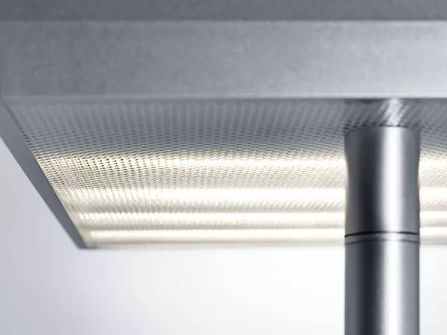 Een Vloerlamp Hansa led Maxlight aluminium koop je bij L&N Partners voor Partners B.V.