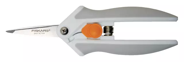 Een Schaar Fiskars 160mm micro-tip koop je bij QuickOffice BV