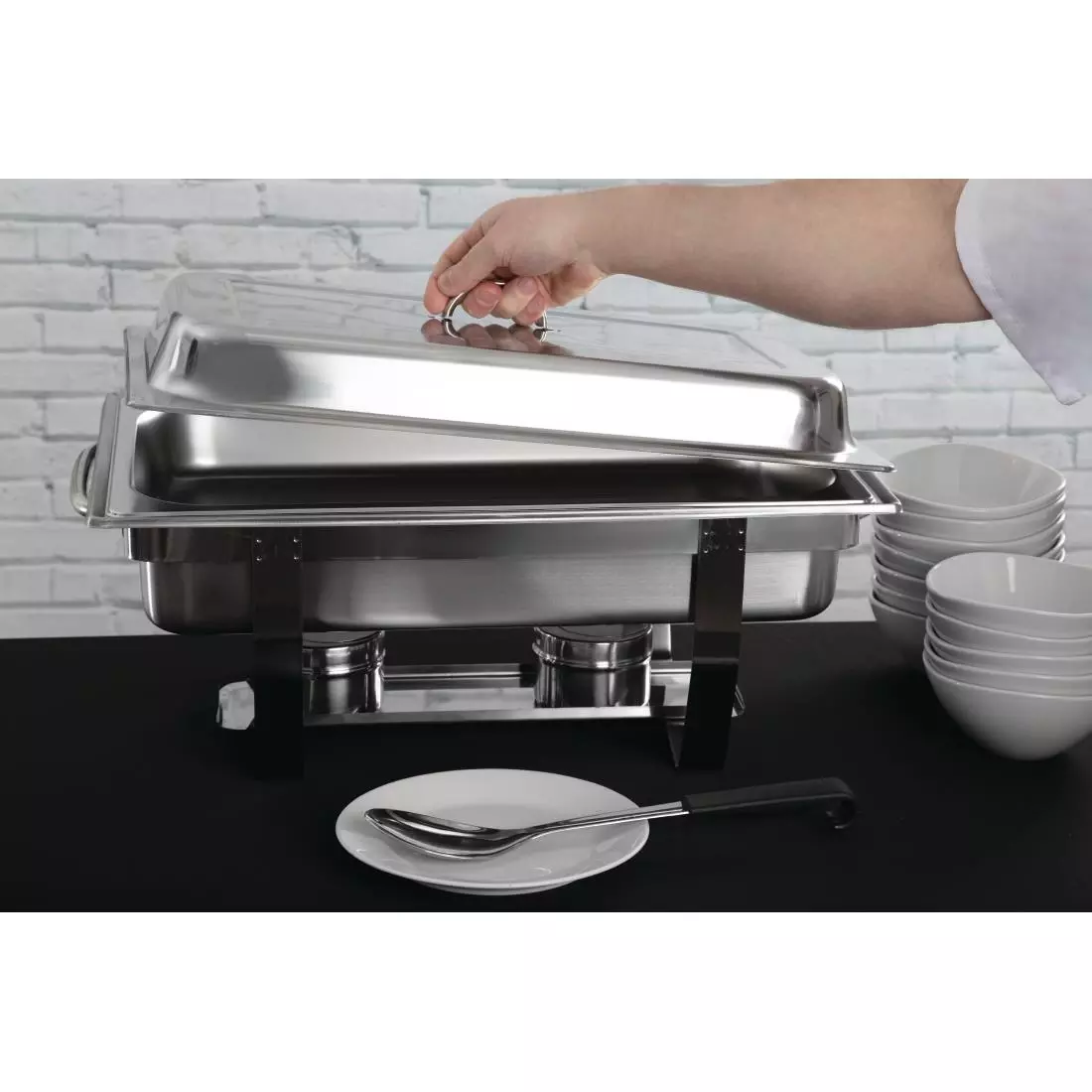 Een Olympia Milan chafing dish set GN 1/1 (4 stuks) koop je bij ShopXPress