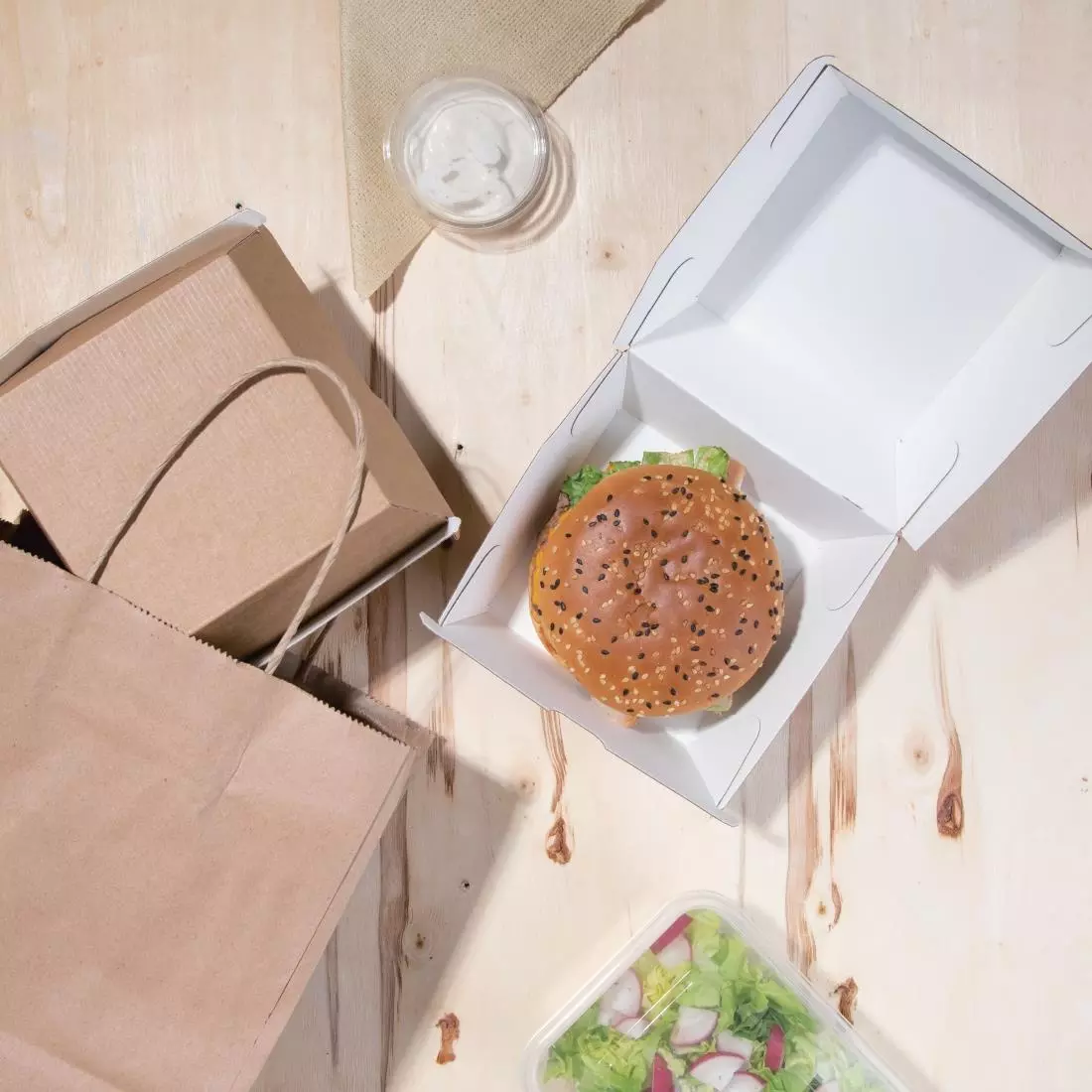 Een Fiesta Compostable composteerbare hamburgerdoosjes kraft groot 112mm vierkant (150 stuks) koop je bij ShopXPress