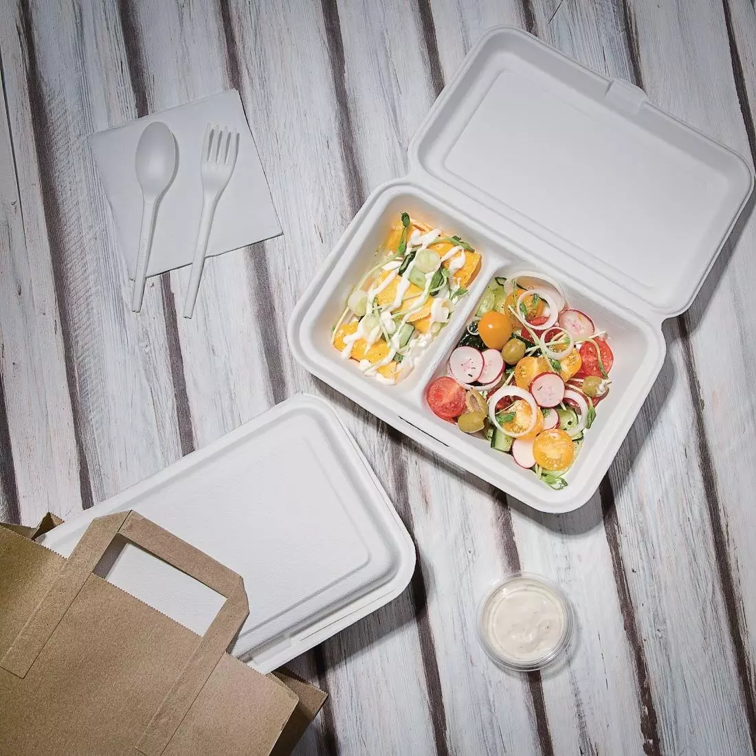 Een Fiesta Compostable composteerbare bagasse voedseldozen 2 compartimenten (200 stuks) koop je bij ShopXPress