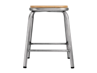 Vous pouvez acheter un Tabouret bas en acier galvanisé avec assise en bois Bolero Cantina (lot de 4) chez Supplierz BV