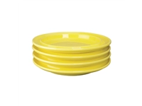 Vous pouvez acheter un Assiettes bord surélevé Heritage Olympia jaunes 253mm (lot de 4) chez Supplierz BV