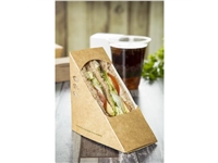 Vous pouvez acheter un Boîtes sandwichs triangles kraft standards Vegware 65mm (x500) chez Supplierz BV