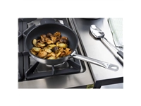 Een Vogue Platinum Plus RVS anti-aanbak inductie sauteuse 24cm koop je bij Supplierz BV