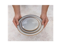 Vous pouvez acheter un Assiettes plates Olympia Drift en relief gris 180mm (lot de 6) chez Supplierz BV