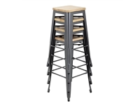 Vous pouvez acheter un Tabourets hauts en acier gris avec assise en bois Bolero Bistro (lot de 4) chez Supplierz BV