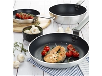 Buy your Vogue Cook Like A Pro 3-Delige Koekenpannen- En Sauteerpannenset Met Antiaanbaklaag at Supplierz BV