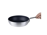 Een Vogue anti-aanbak aluminium conische sauteuse 28cm koop je bij Supplierz BV