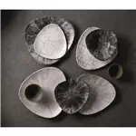 Een Churchill Studio Prints Kintsugi Agate Grey Lotus borden 177mm (Pak van 12) koop je bij ShopXPress