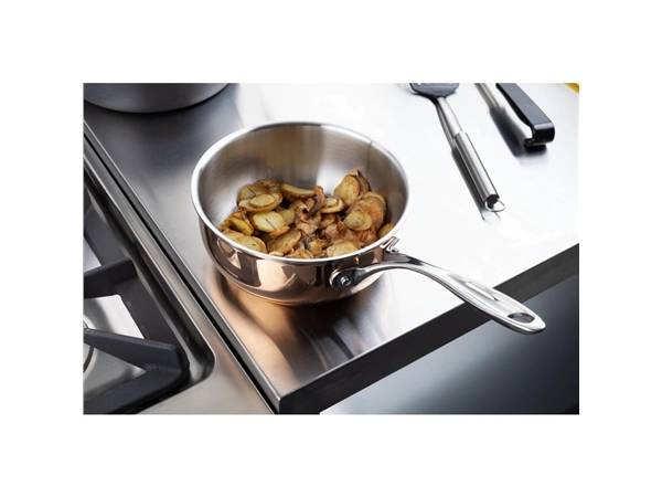 Buy your Vogue Triwall koperen inductie sauteuse conisch 20cm at Supplierz BV