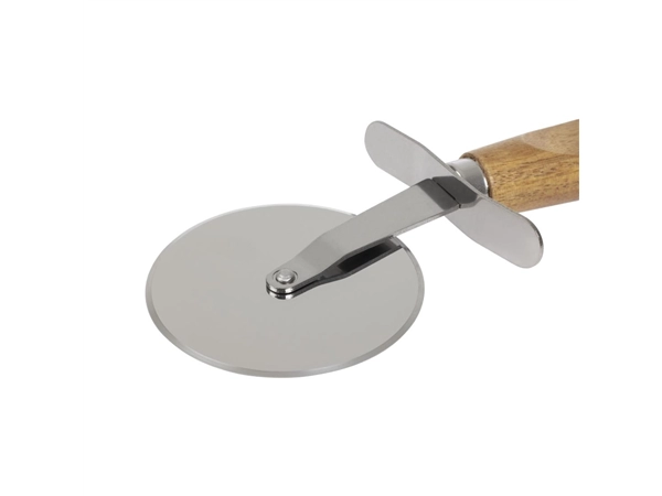 Een Kitchen Craft Italiaans pizzawiel met houthandvat 65mm koop je bij Supplierz BV