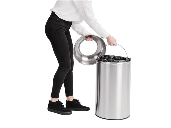 Vous pouvez acheter un Poubelle dome inox ouverte Bolero 40L chez Supplierz BV