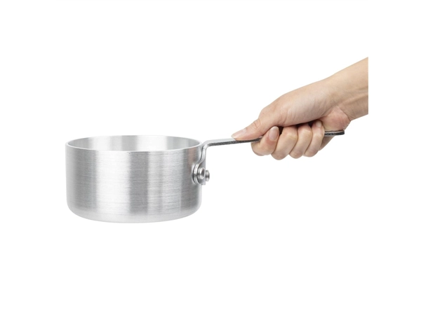 Een Vogue aluminium steelpan 1,2L koop je bij Supplierz BV