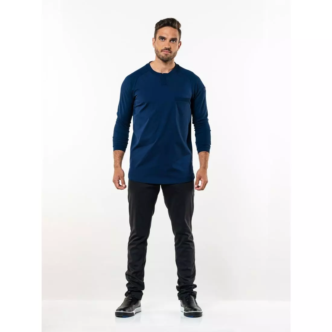 Een Chaud Devant Valente UFX t-shirt navy maat S koop je bij ShopXPress