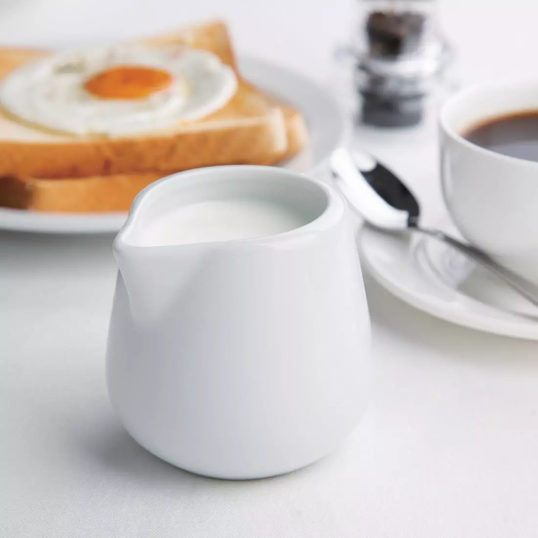 Een Olympia Whiteware melkkannetjes 22,8cl (12 stuks) koop je bij ShopXPress