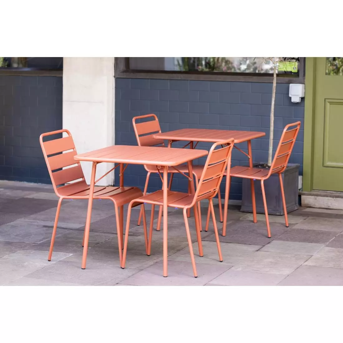 Een Bolero Terracotta vierkante stalen lattentafel - 700 mm koop je bij ShopXPress