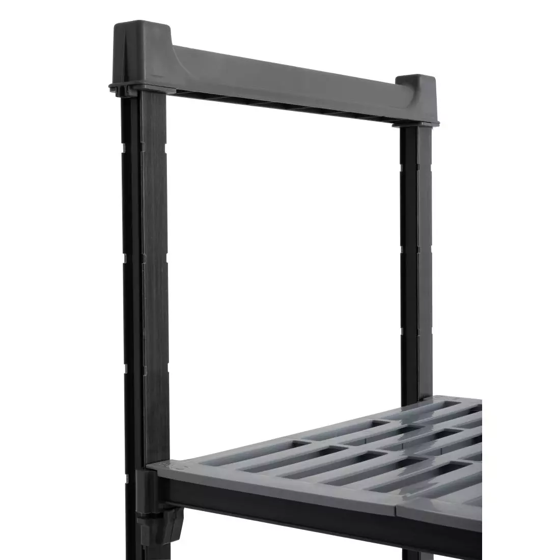 Een Cambro stelling 183cm hoog 4 planken - 54cm diep - 137cm breed koop je bij ShopXPress