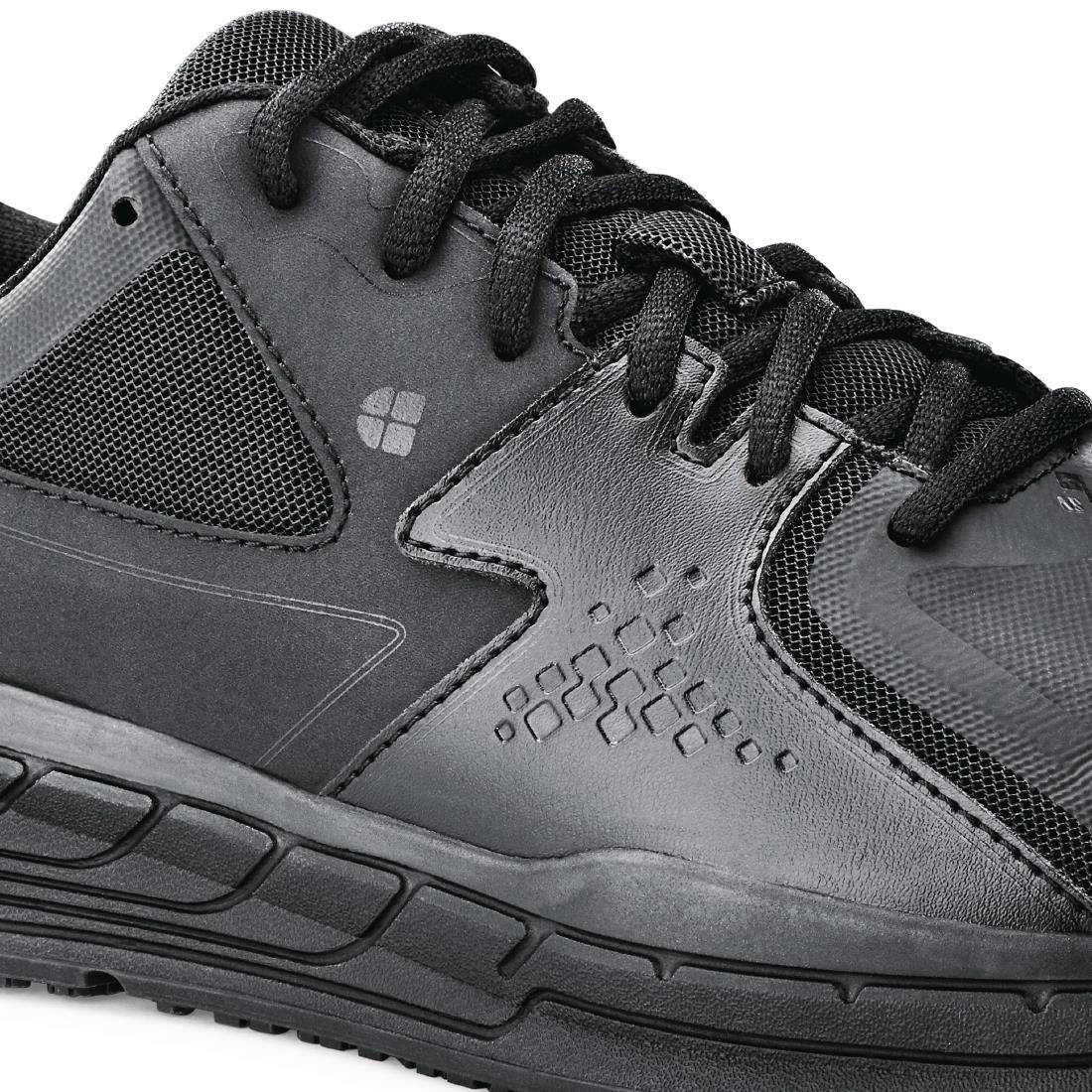 Een Shoes for Crews Condor sportieve herenschoenen zwart 47 koop je bij Supplierz BV