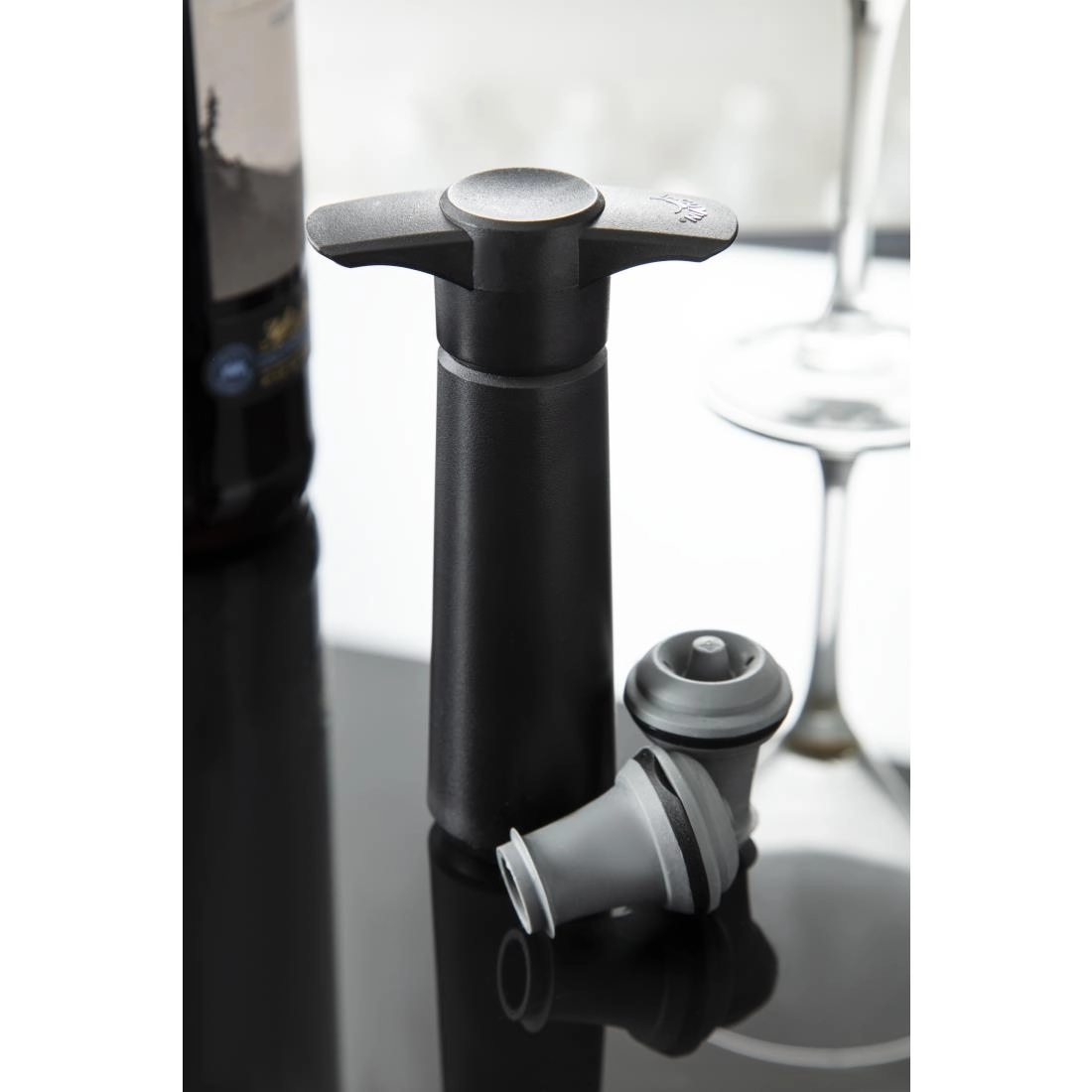 Buy your Vacu-Vin Wine Saver flesafsluiter at Supplierz BV