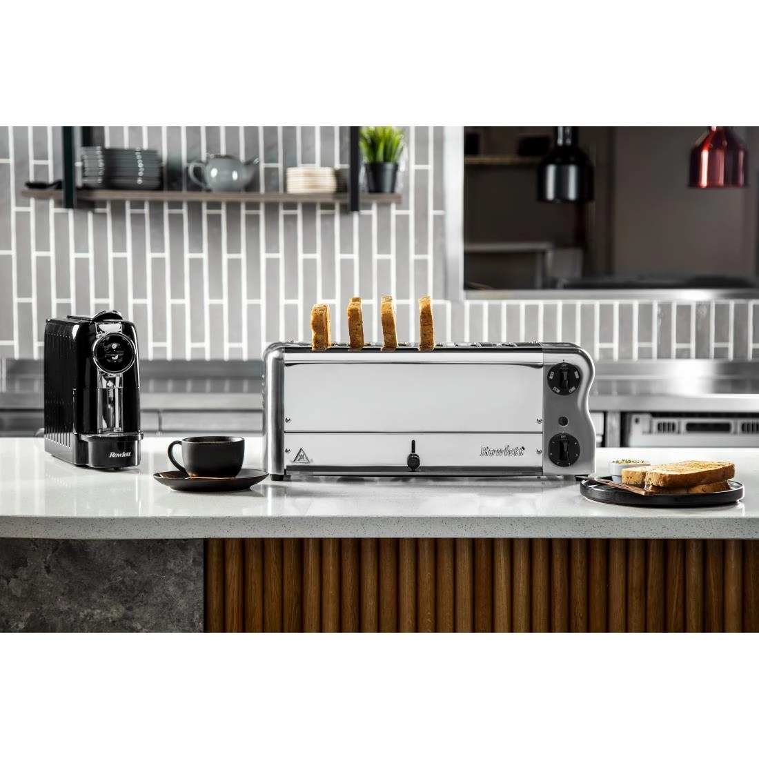 Sie können einen Rowlett Esprit 6 Slot Toaster Chrom mit 2 zusätzlichen Elementen und Sandwichkäfig bei Supplierz BV kaufen