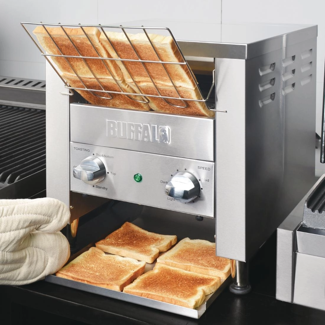 Een Buffalo dubbele conveyor toaster koop je bij Supplierz BV