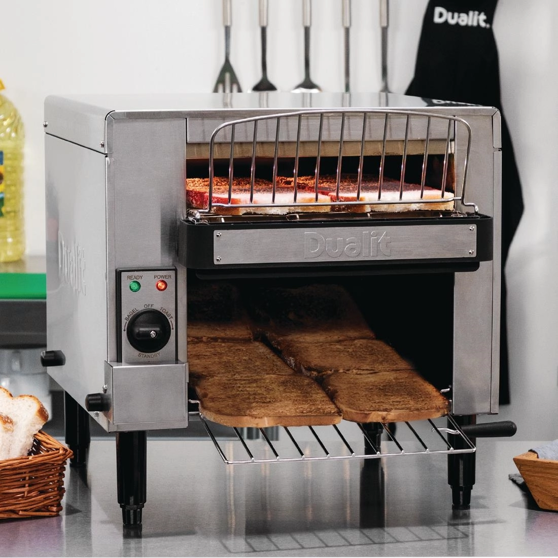 Vous pouvez acheter un Toaster convoyeur Dualit DCT2I chez Supplierz BV