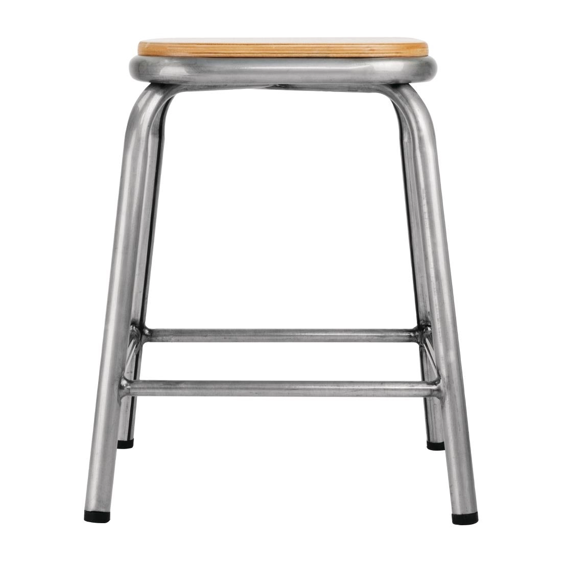 Vous pouvez acheter un Tabouret bas en acier galvanisé avec assise en bois Bolero Cantina (lot de 4) chez Supplierz BV