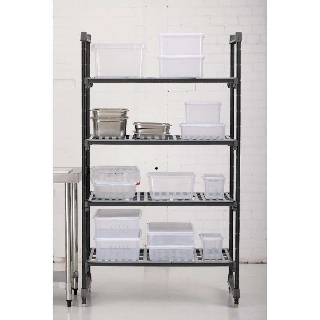 Buy your Cambro stelling 183cm hoog 4 schappen - 61cm diep - 107cm breed at Supplierz BV