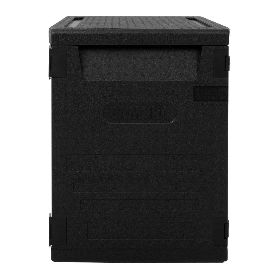 Sie können einen Cambro isolierter Frontlader Lebensmitteltransportbehälter 126L mit 6 Schienen bei Supplierz BV kaufen