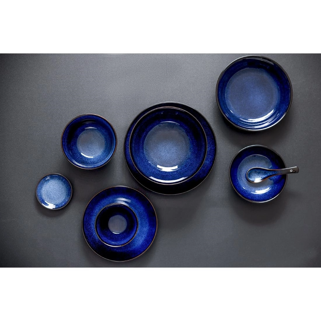 Een Olympia Luna Midnight Blue Coupe Bowls 160 mm (Pak Van 6) koop je bij Supplierz BV